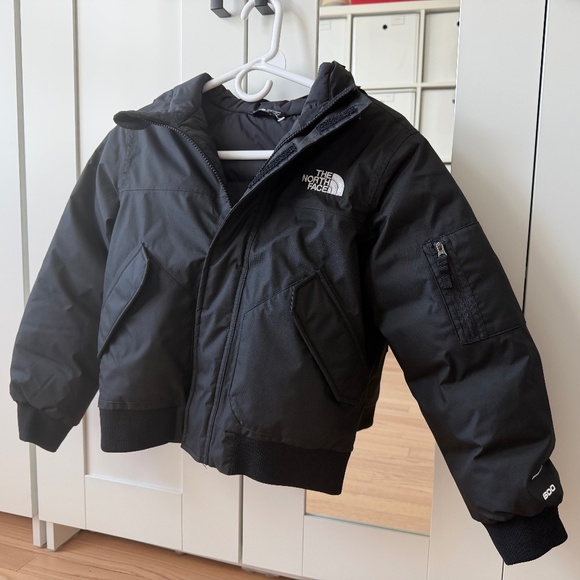 LIKE NEW - YOUTH SZ 10 MEDIUM NORTH FACE WINTER COAT - Picture 1 of 5